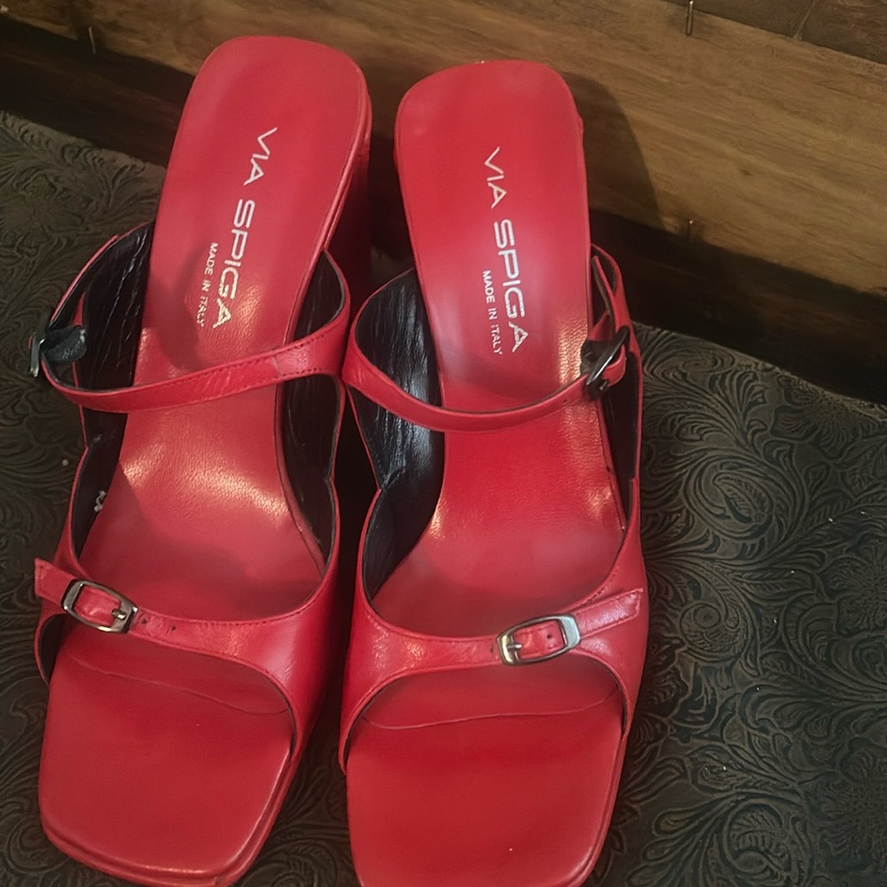 Via Spiga leather red with buckle size 8 made in Italy / New